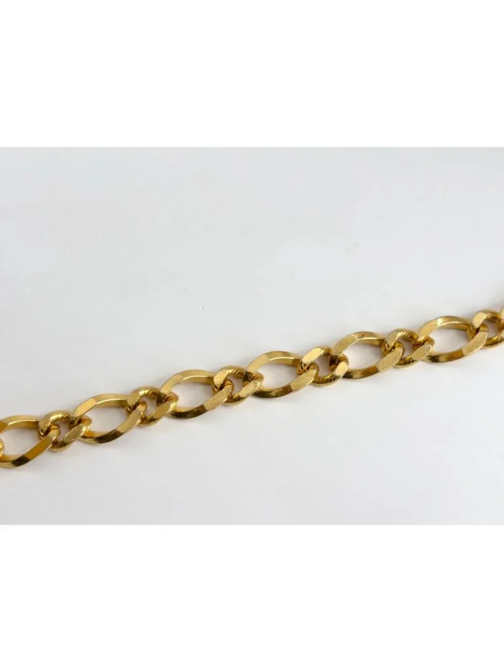 Cable Chain Gold Toned Toggle Clasp Chunky Vintage 80's Style Bracelet